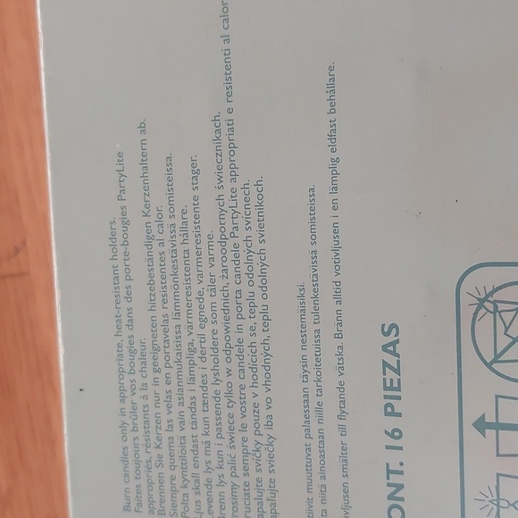 Party Lite Votive Candles 16 pcs NWOT - Picture 8 of 8